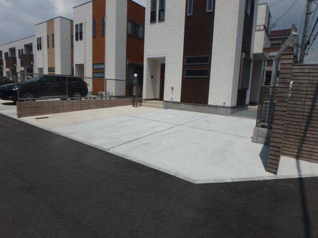 ラ・レコルトの駐車場|同施工物件写真※イメージです