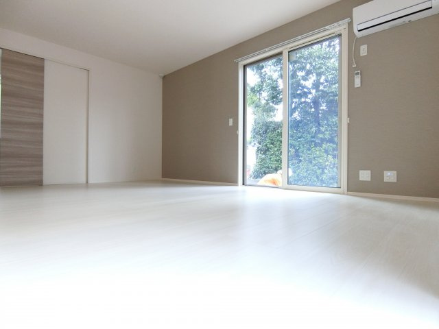 Sejour Oyamadaの洋室