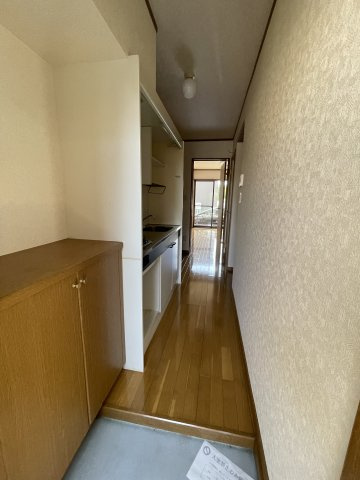 【玄関】 | フローラルハイツＢ