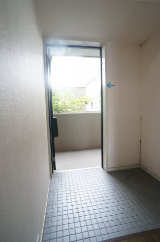 ベルコート鴻池の玄関