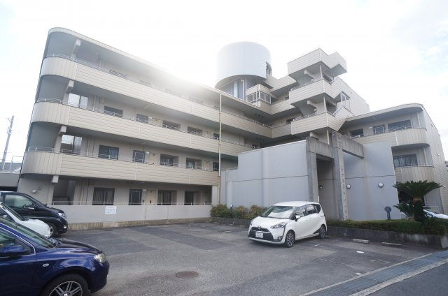 ベルコート鴻池の外観