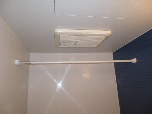 フェリーチェルーナの浴室|浴室乾燥機