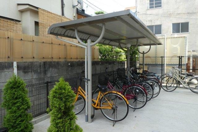 倉敷市幸町の賃貸マンションのその他共用部分|自転車置き場