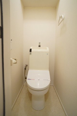 【トイレ】 | カサグランデM | 多機能便座付きトイレです