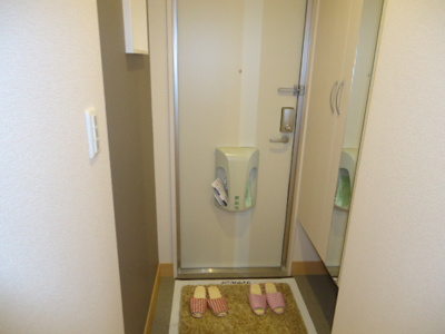 【玄関】 | ニュージーコート大村