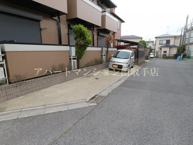 ル・フルーブの駐車場