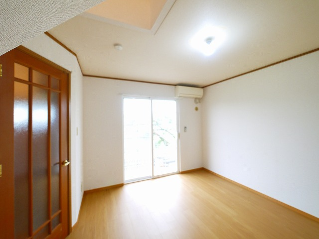 グリーンコーポＵの居間・リビング|使いやすいリビングです