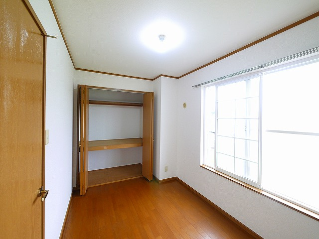 グリーンコーポＵの寝室|落ち着いて過ごせるお部屋なので、寝室にいかがでしょうか