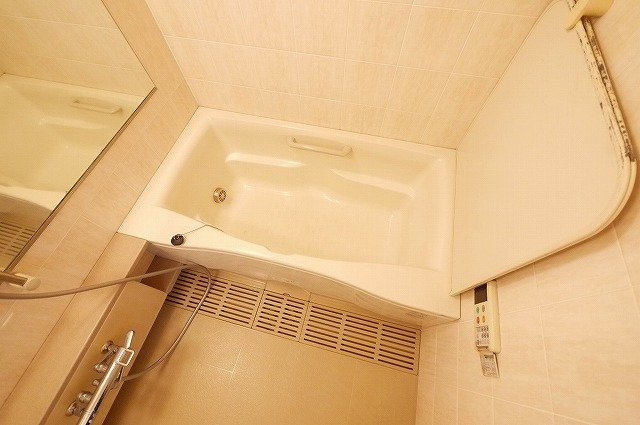 セレナハイム新大宮セントラルステージの浴室|日々の暮らしに欠かせないお風呂です