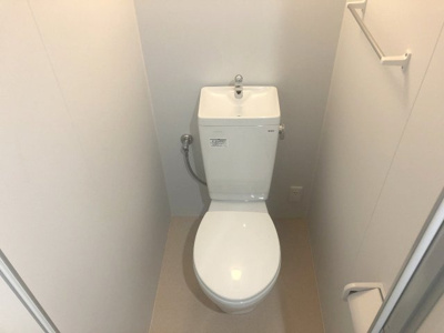 【トイレ】 | コート・ダジュール | ※退去前の為、写真と現状が異なる場合がございます