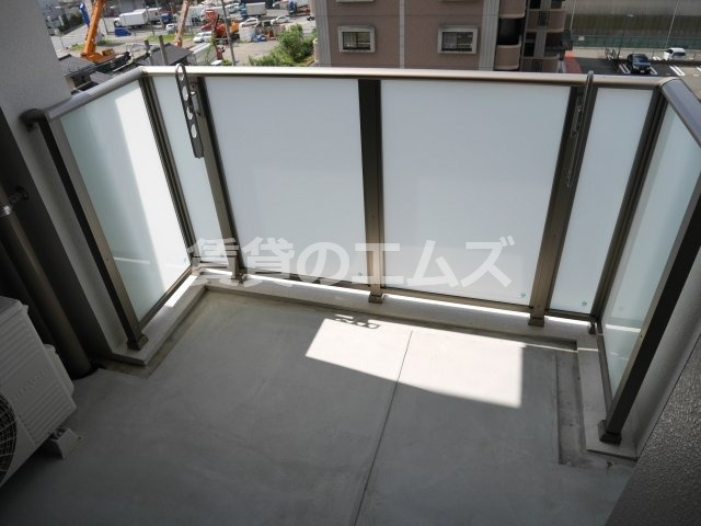 【バルコニー】 | グランデスカイ空港南 | グランデスカイ空港南のバルコニー