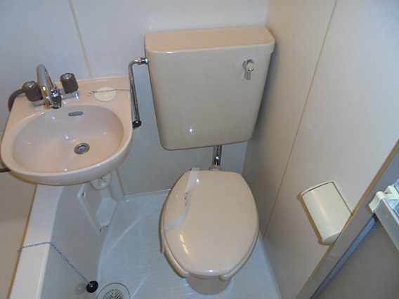 シャトレ春日野道のトイレ