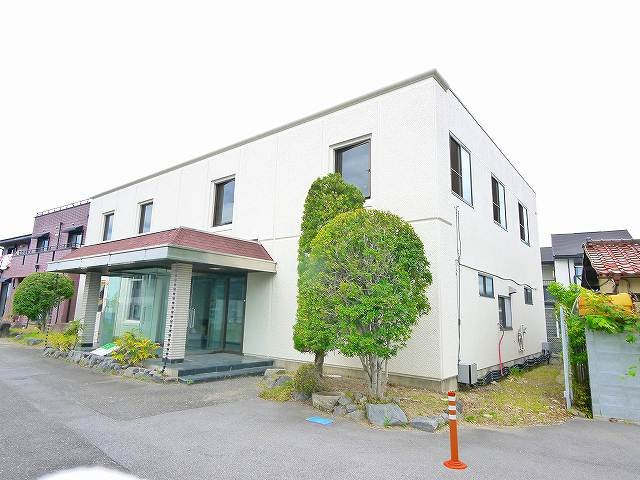 石上町店舗事務所の外観