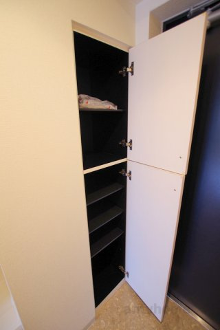 ラナップスクエア東天満　仲介手数料無料の収納