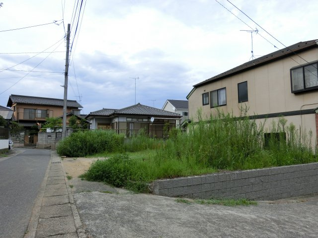 花見川区長作町　売地　約３２坪　南西角地　建築条件なしの外観