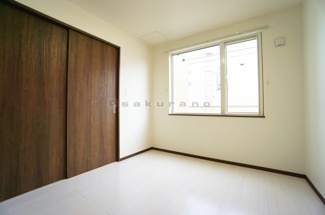 【寝室】 | レグジー明日風