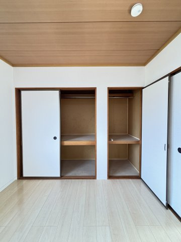 ヴィレッジ生田の洋室|イメージ201号室の写真