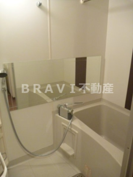 セントアミール南久宝寺　BRAVI不動産の浴室|【セントアミール南久宝寺】お風呂で日々の疲れを落としましょう