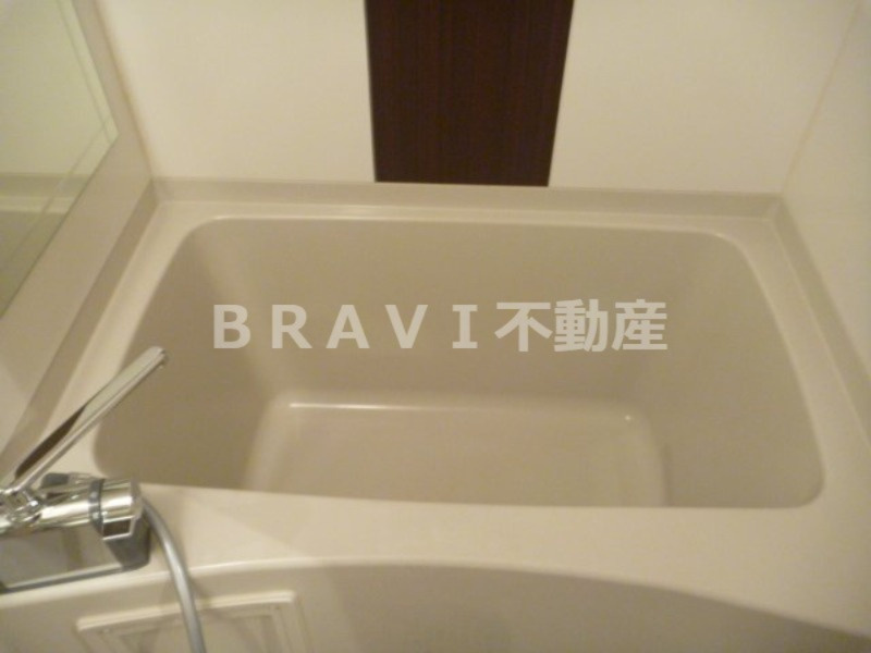 セントアミール南久宝寺　BRAVI不動産の浴室|【セントアミール南久宝寺】日々の暮らしに欠かせないお風呂です