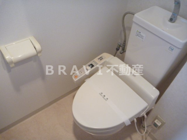 セントアミール南久宝寺　BRAVI不動産のトイレ|【セントアミール南久宝寺】トイレです