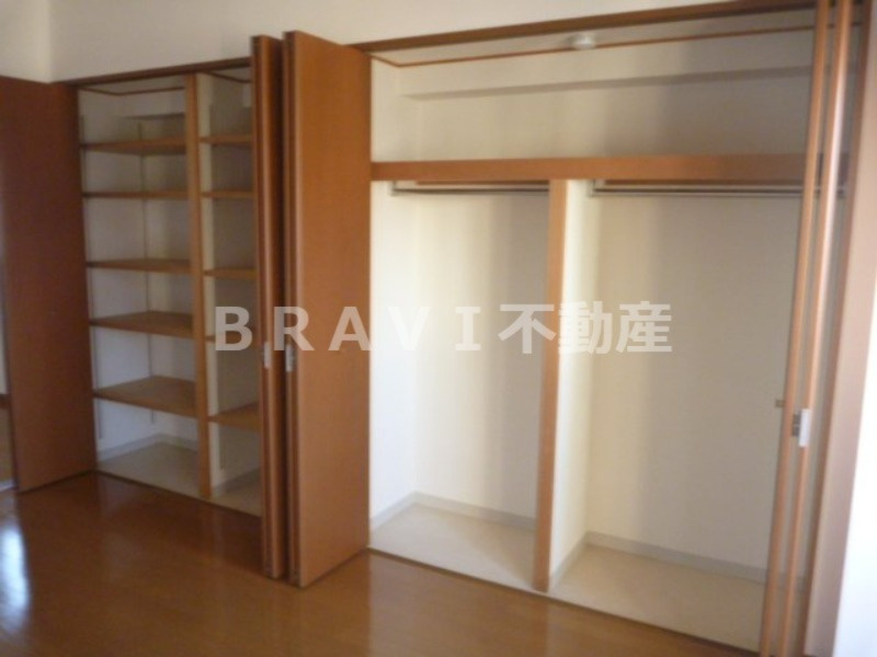 セントアミール南久宝寺　BRAVI不動産の収納|【セントアミール南久宝寺】収納のためのスペースです