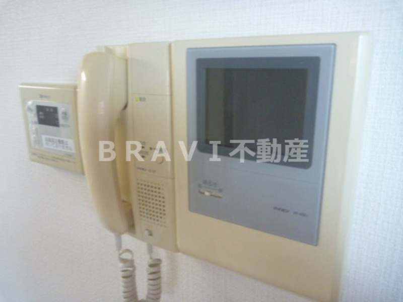 セントアミール南久宝寺　BRAVI不動産のセキュリティ|【セントアミール南久宝寺】モニター付インターホン