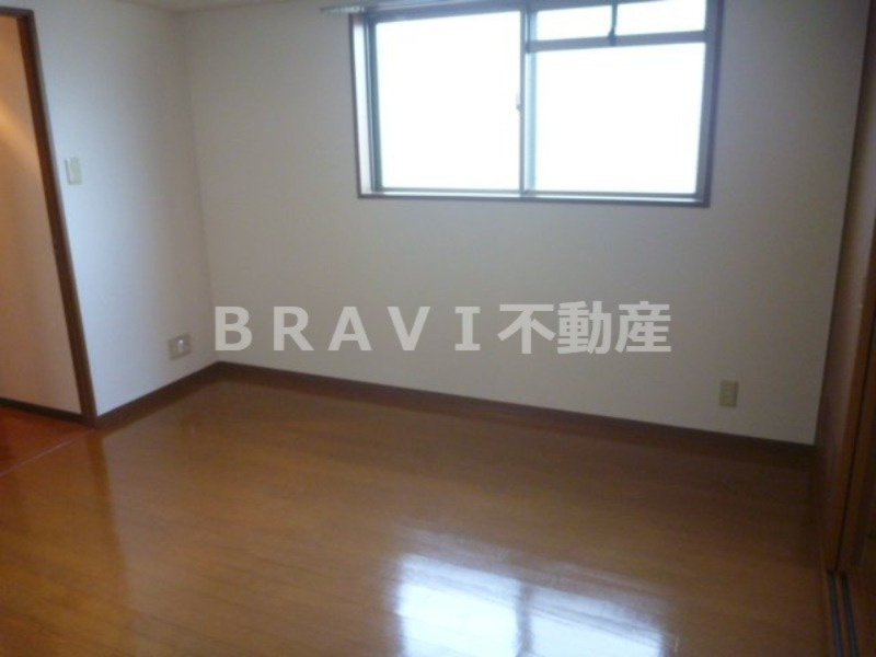 セントアミール南久宝寺　BRAVI不動産の寝室|【セントアミール南久宝寺】ゆとりの広さです