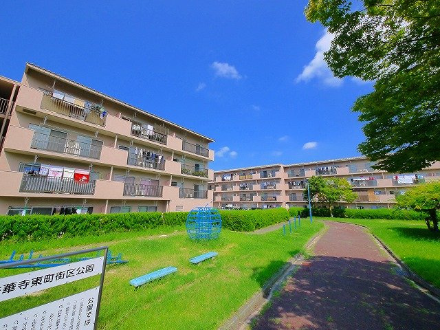 グリーンパーク奈良Aの外観|外はこのようになっています