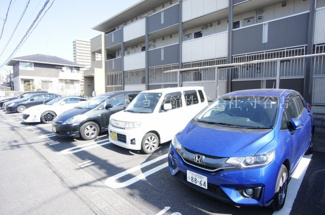 【駐車場】