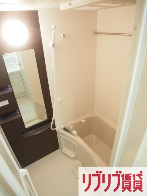 リブリ・ミライフの浴室