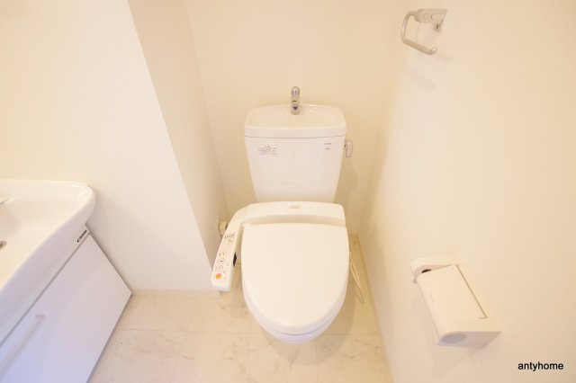 Willdo南森町　仲介手数料無料のトイレ