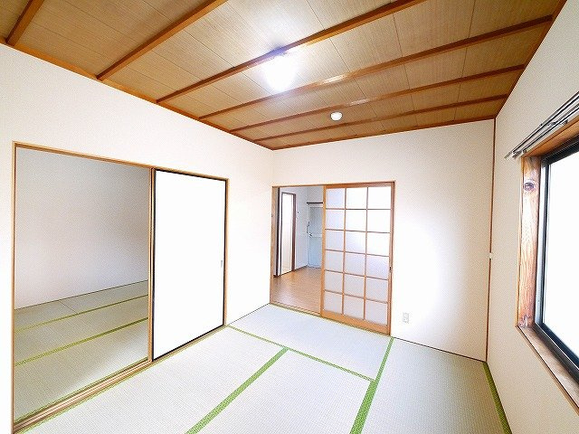 ニュー芝ハイツの子供部屋