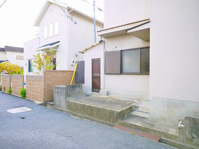ニュー芝ハイツの周辺