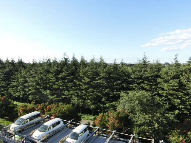 ルイシャトレ八千代台アリアーテ　４ＬＤＫ　習志野市東習志野８丁目の展望|６階部分につき眺望良好です。３方角住戸につき開放的