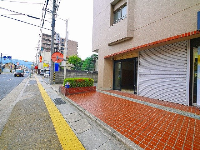 ハイツ奈良の外観