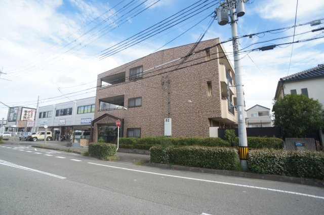 ダイアモンドシティの外観