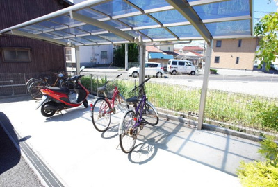 【その他共用部分】 | カーサヴィオーラ | 駐輪場