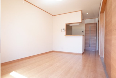 【居間・リビング】 | カーサヴィオーラ | リビング9.9帖