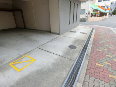 【駐車場】 | ラ・ペ・グランディール