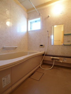 【浴室】 | サンフィールドⅣ棟
