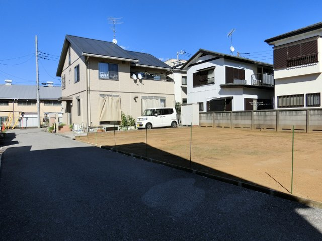 八千代市大和田新田　売地　建築条件なし　約４８坪の整形地の外観