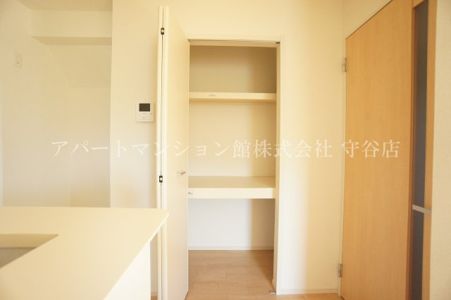 シャン　デ　オールの収納