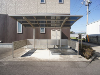 【その他共用部分】 | アリエッタＫ | 自転車もあると便利ですよ！コンビニまで283ｍです。
