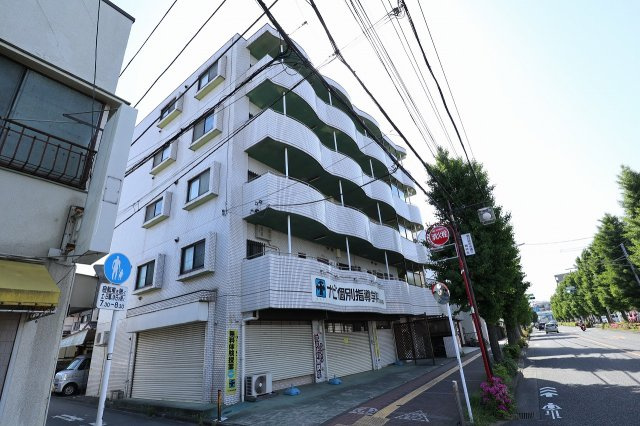 リージェントマンションの外観