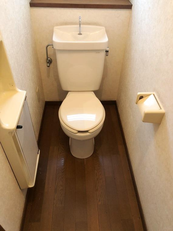 和泉が丘戸建のトイレ