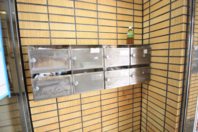 【その他共用部分】 | タイムス北畠　リノベーション物件！水回設備新品☆オートック付き♪ | 郵便受け