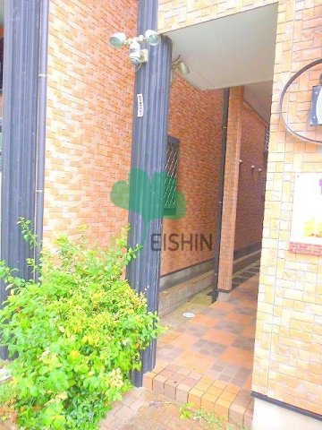 フィオーレ博多駅南のエントランス