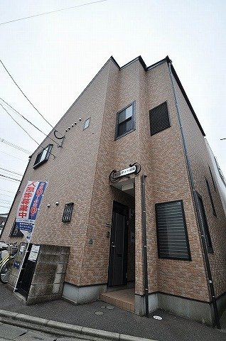 サンシティー諸岡