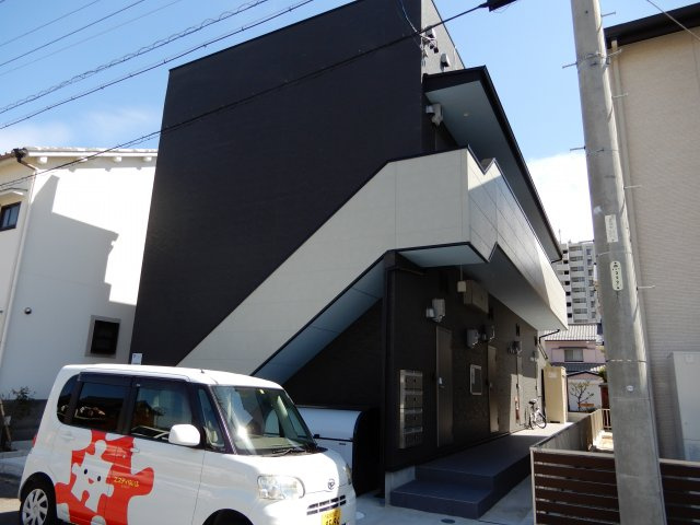 リブフラットの外観