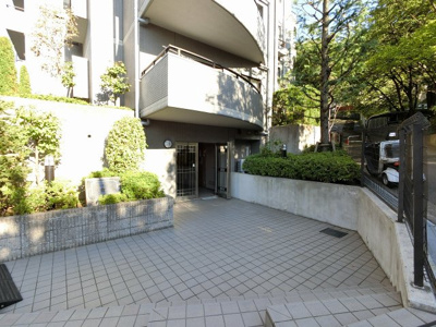 【エントランス】 | 藤和シティホームズ大倉山東 | 東急東横線「大倉山」駅徒歩15分！